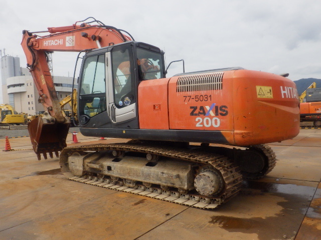 HITACHI ZX200-3 2012