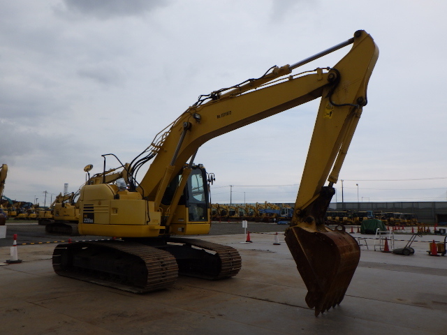 KOMATSU PC228US 2013