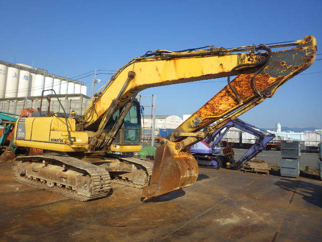 KOMATSU PC200 2009